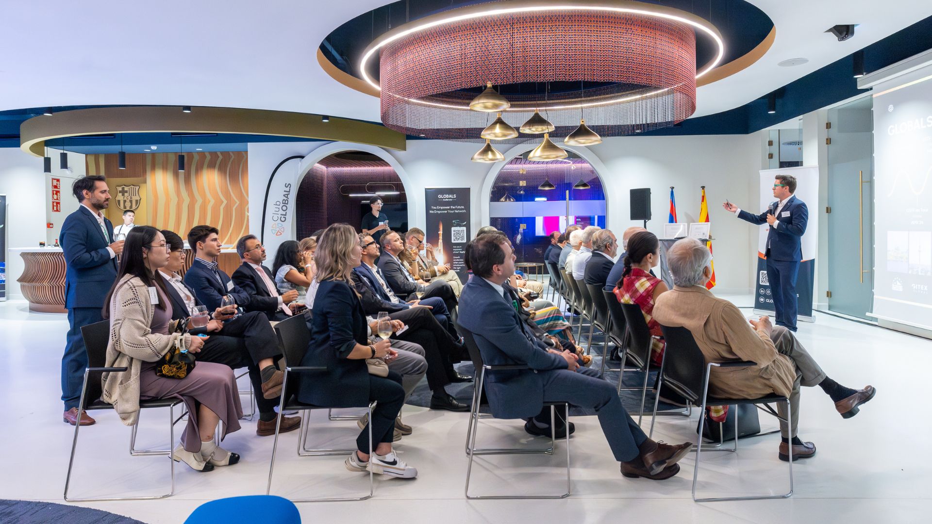 Cofounder and CEO Mario Paladini presenting GLOBALS iniciatives to the diplomats